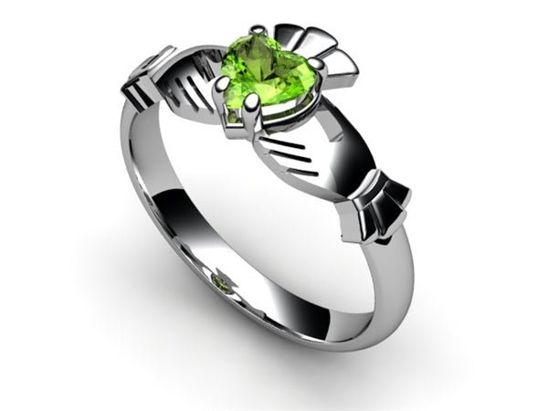 Peridot sale claddagh ring